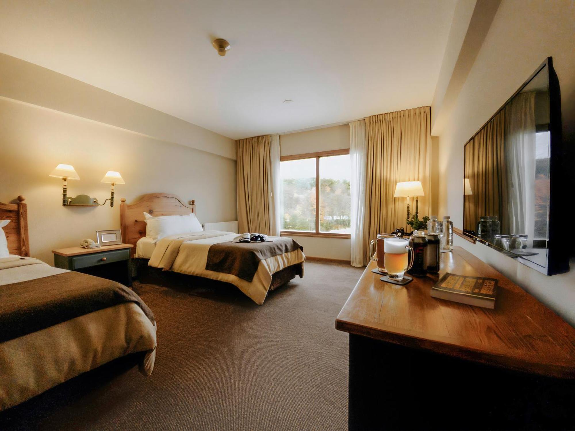 Wyndham Garden Ushuaia Hotel Del Glaciar Ngoại thất bức ảnh